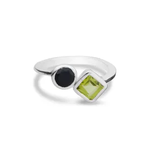Black Onyx & Peridot Ring