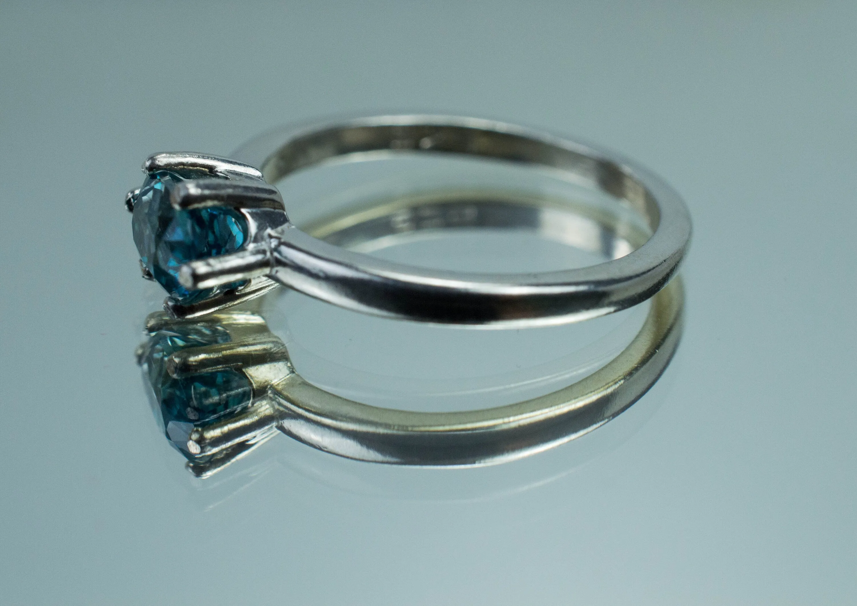 Blue Zircon Ring; Genuine Cambodia Zircon; 1.470cts