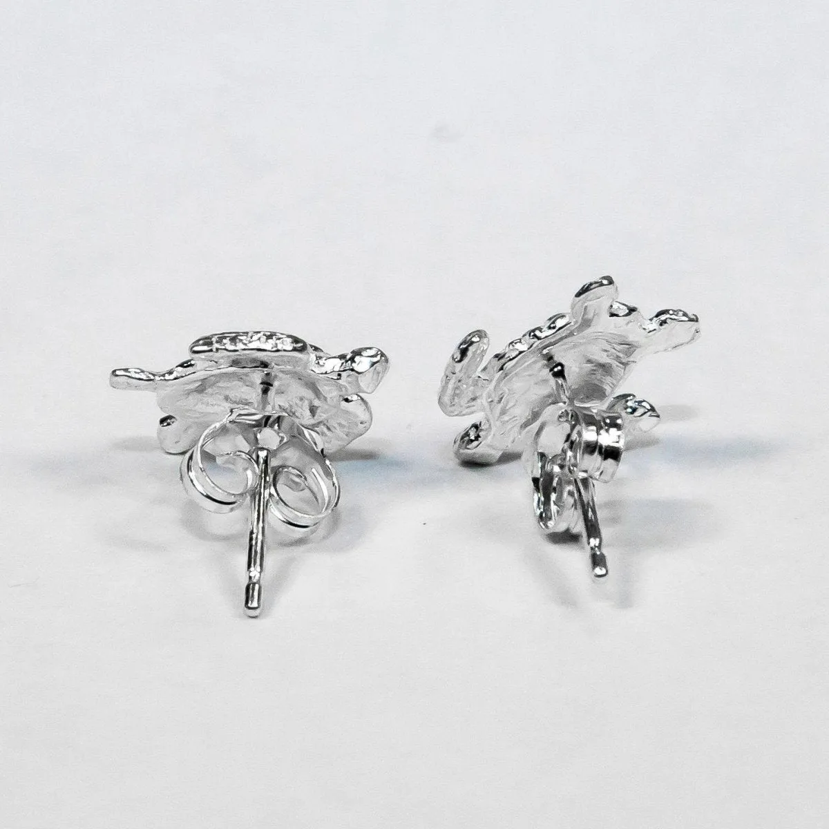 Caribbijou Small Sea Turtle Stopper Stud Earring