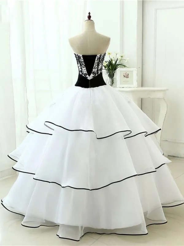 Glamorous Sweetheart Ball Gown Wedding Dresses