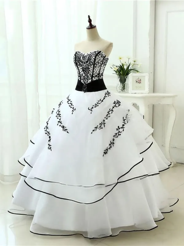 Glamorous Sweetheart Ball Gown Wedding Dresses