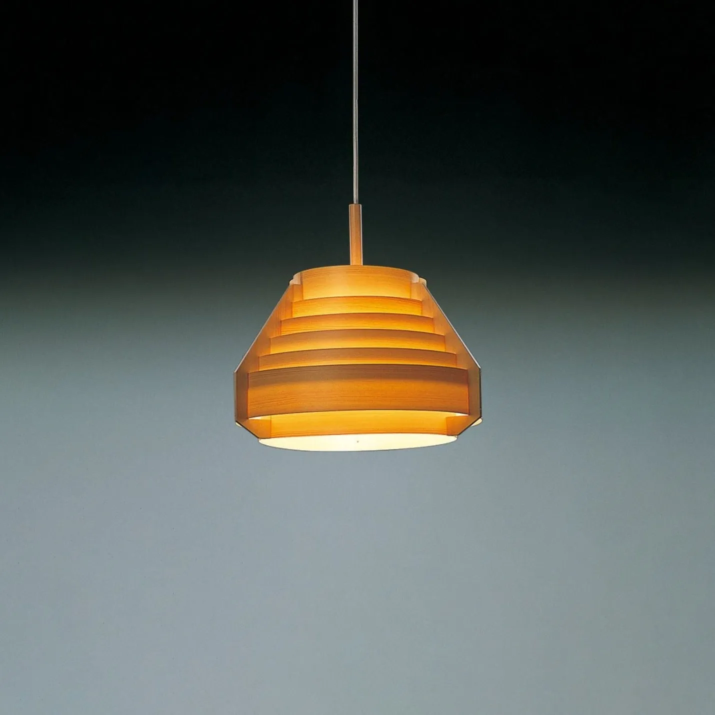 Jakobsson Lamp - Pendant Medium