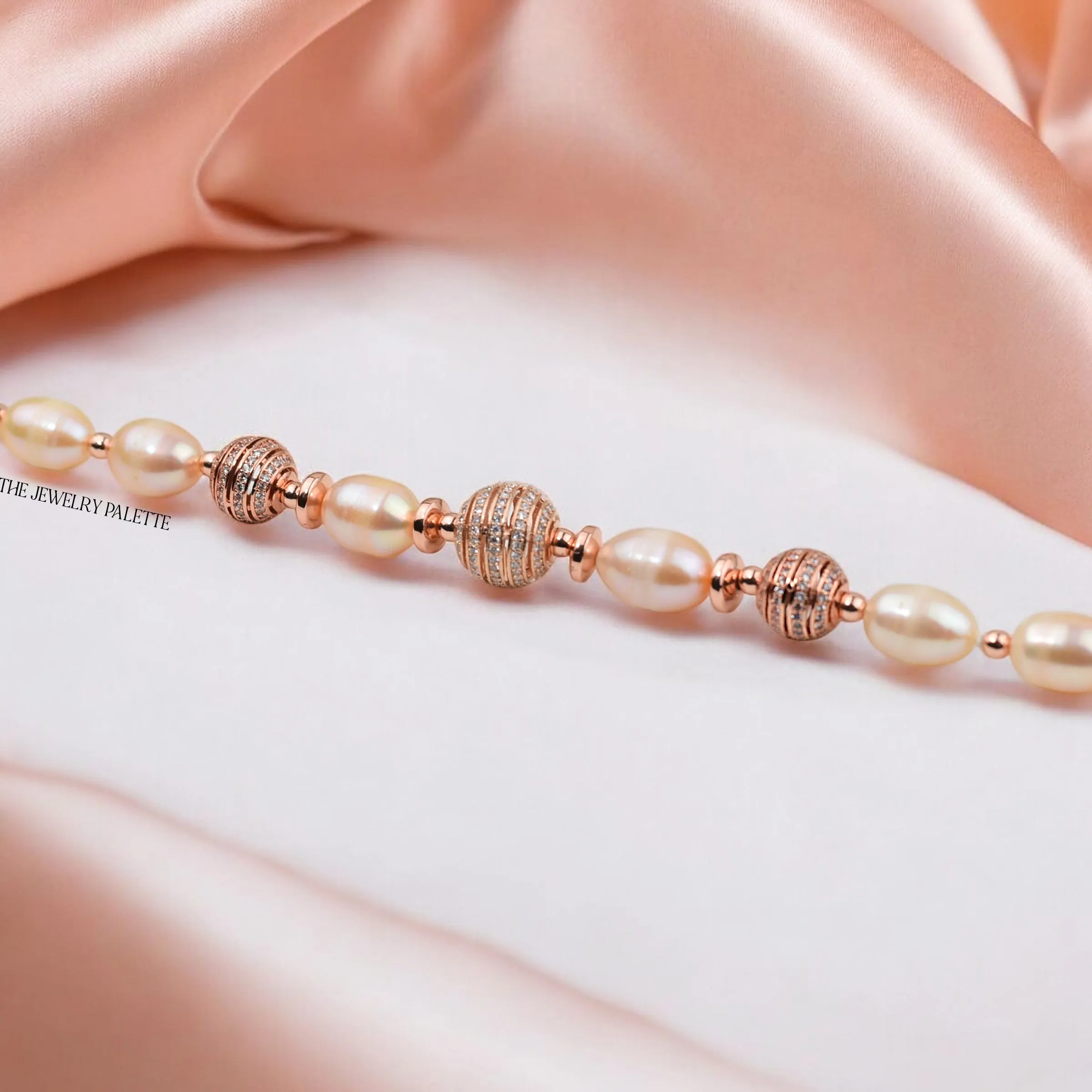 Juliette pink pearl bracelet with rose gold swirl beads