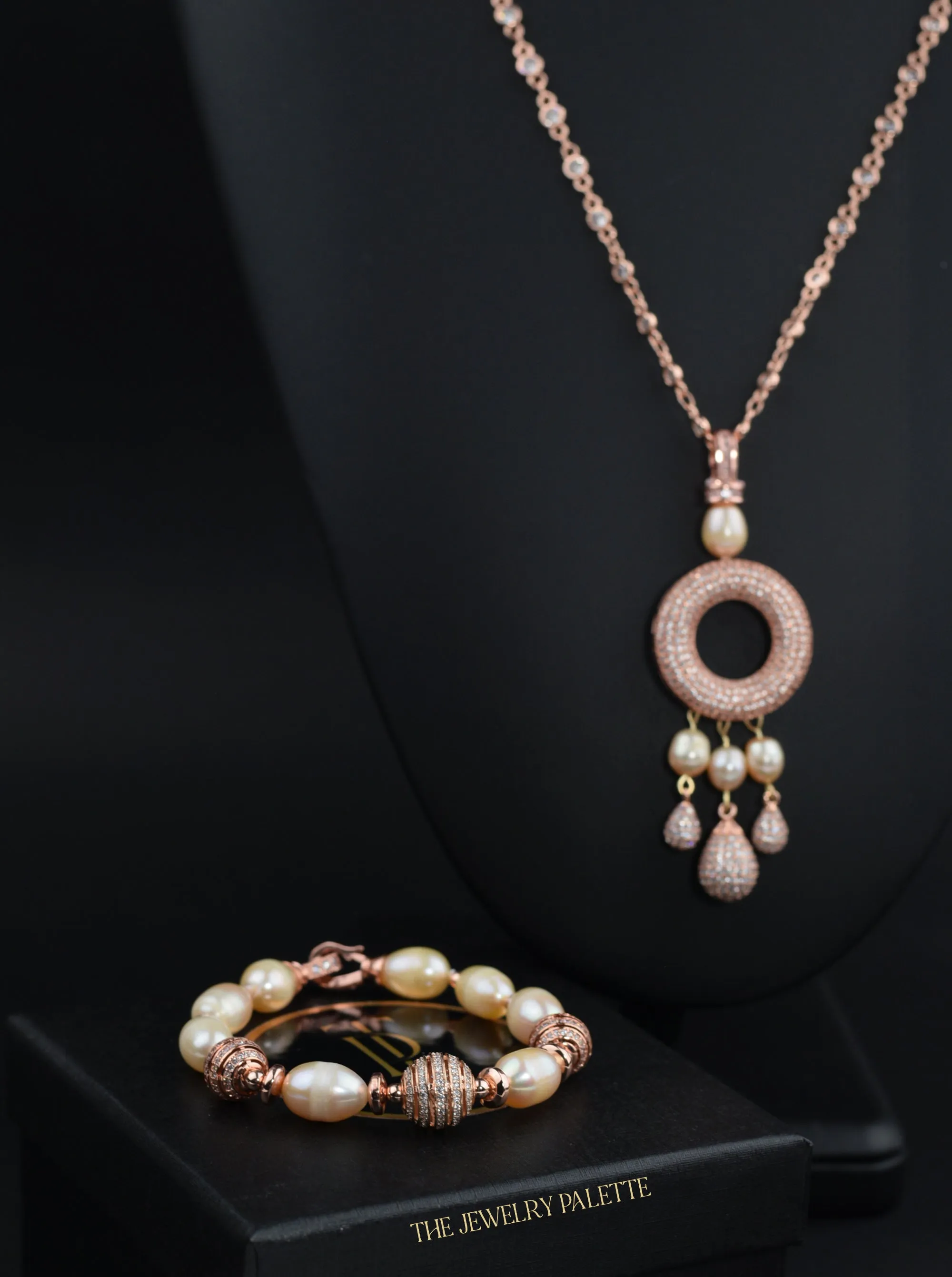 Juliette pink pearl bracelet with rose gold swirl beads