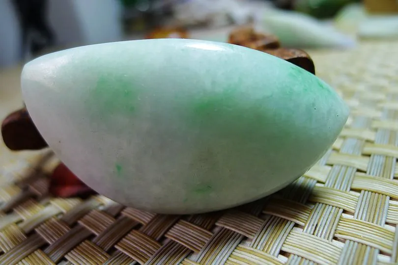 Natural Jade Rough Jadeite Raw (59g,6X3.5X1.7cm)