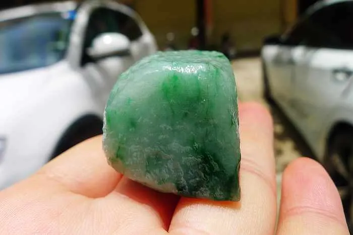 Natural Jade Rough Jadeite Raw (71g,5.3X2.7X2.2cm)