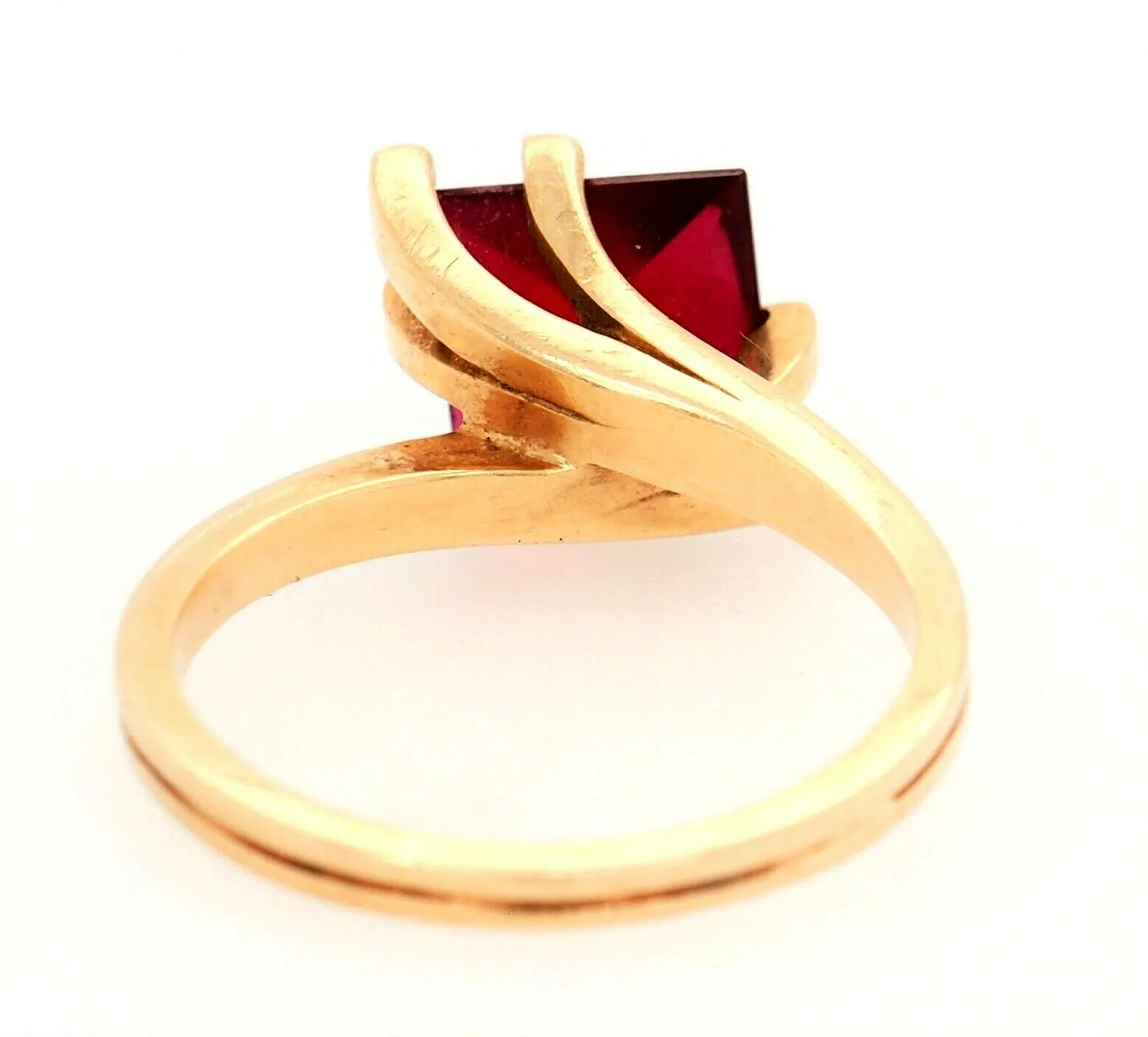 Red Spinel 10ct Yellow Gold Dress Ring