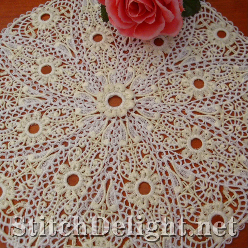 SD0839 Royal Duchesse Doily